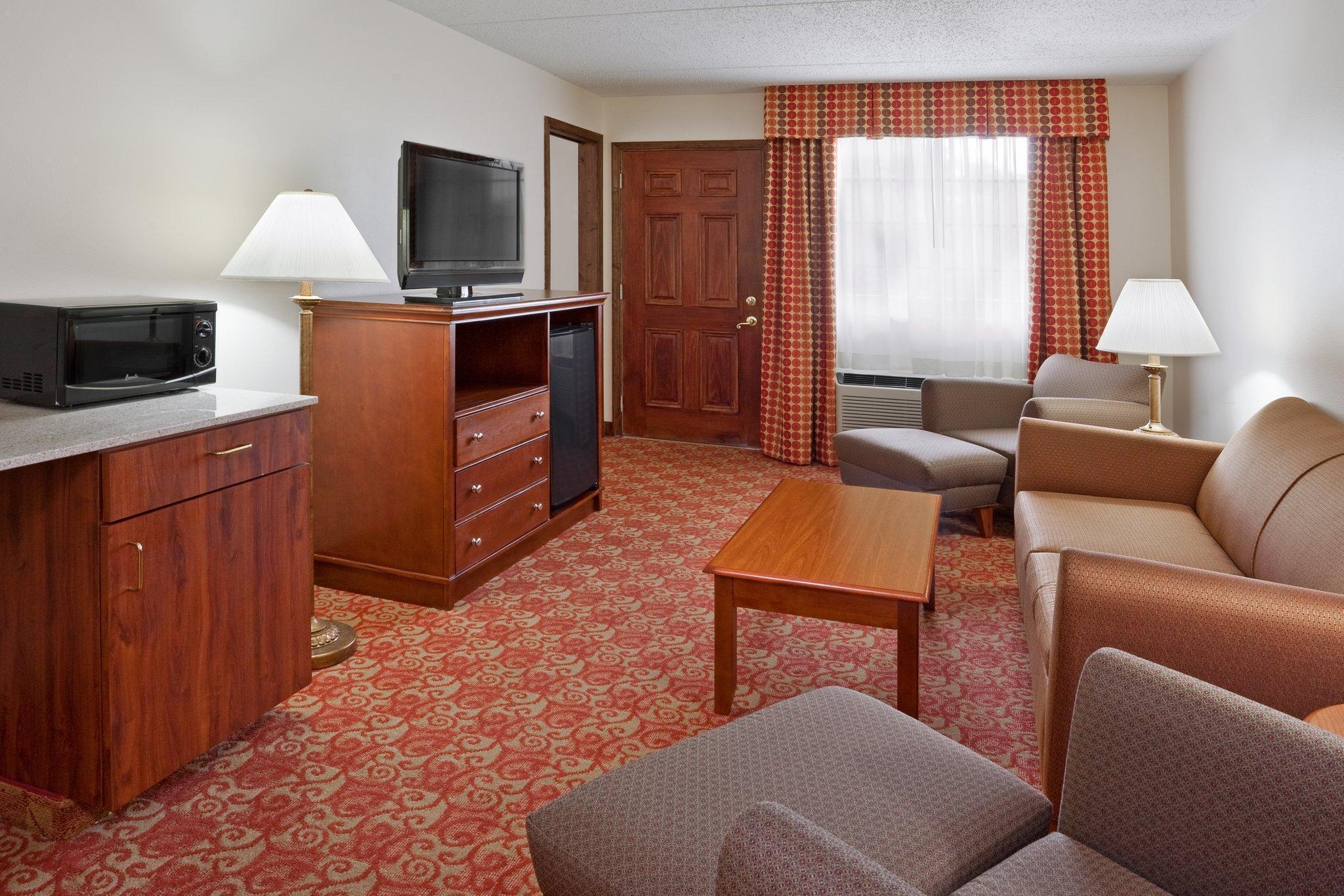 Holiday Inn Express Murrysville - Delmont By Ihg Exterior photo